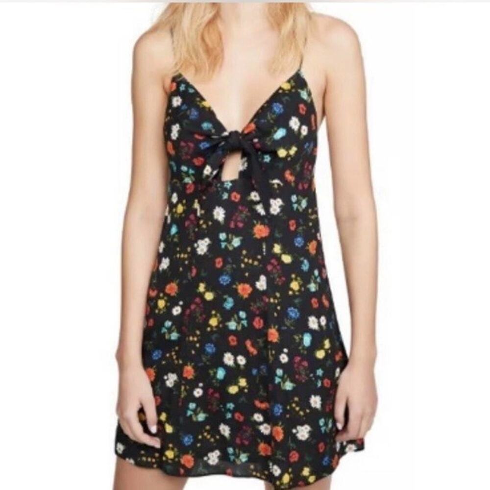 ALICE + OLIVIA Roe Tie-front Floral Dress In Botanical black size 0